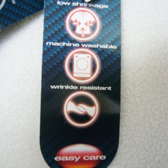 New Roundtree & Yorke Performance Shirt - Picture 6 of 6